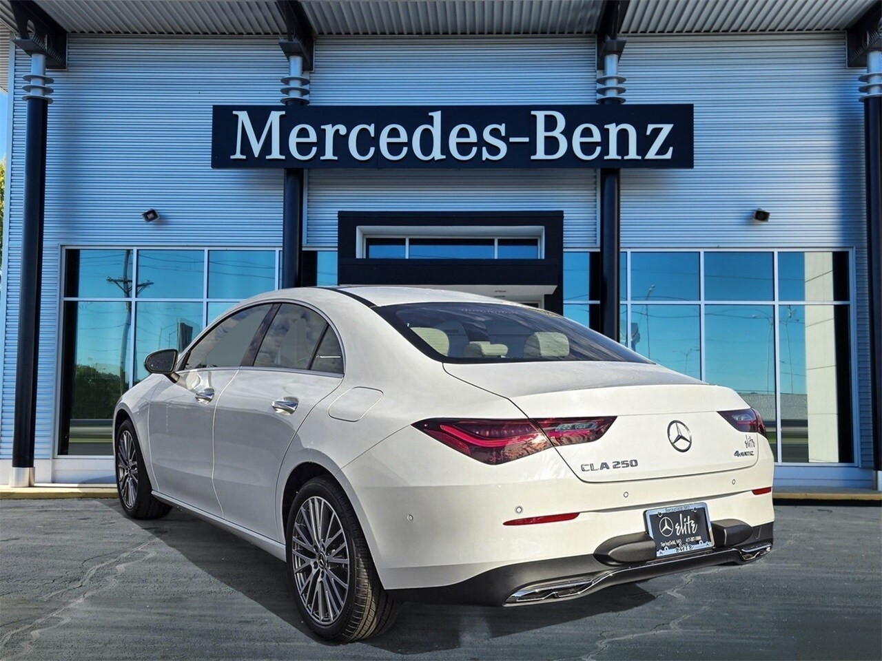 2025 Mercedes Benz C 300 4MATIC photo 2