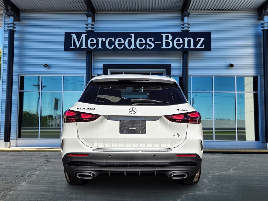 New 2025 Mercedes-Benz GLA 250 4MATIC SUV