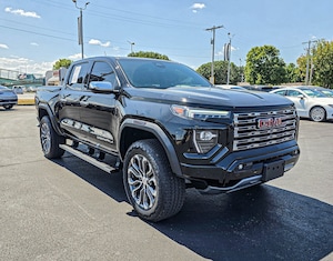 2023 GMC Canyon Denali Truck Crew Cab