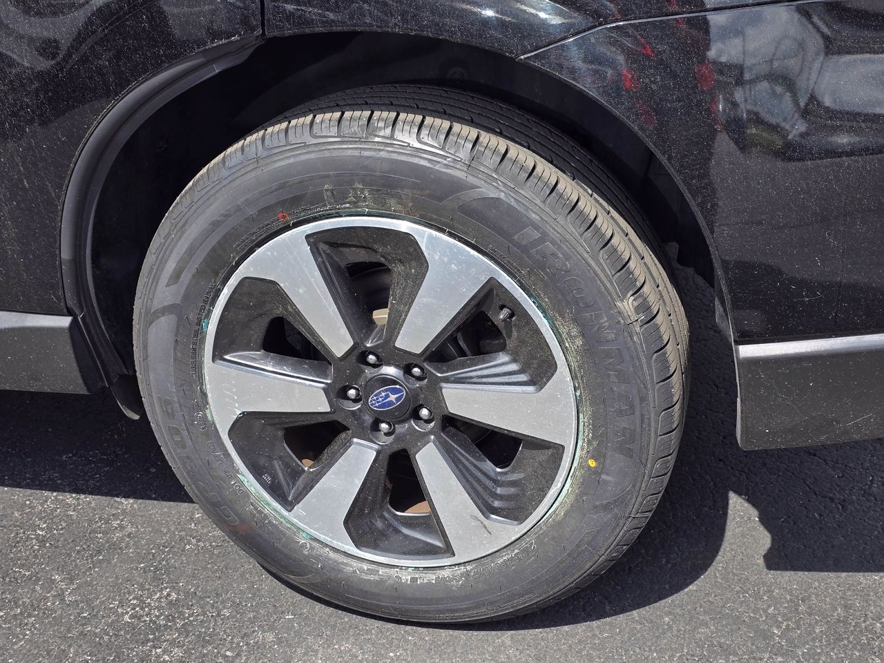 View vehicle photo 7