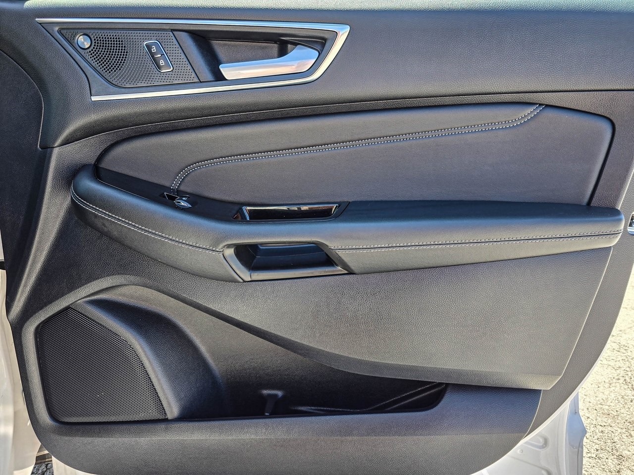 Edge Titanium