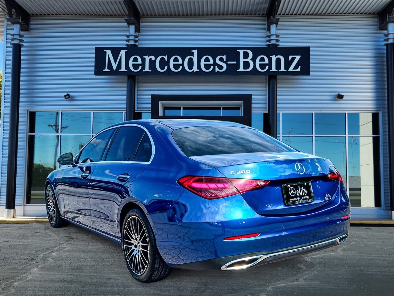 2023 Mercedes Benz C 300 4MATIC photo 2