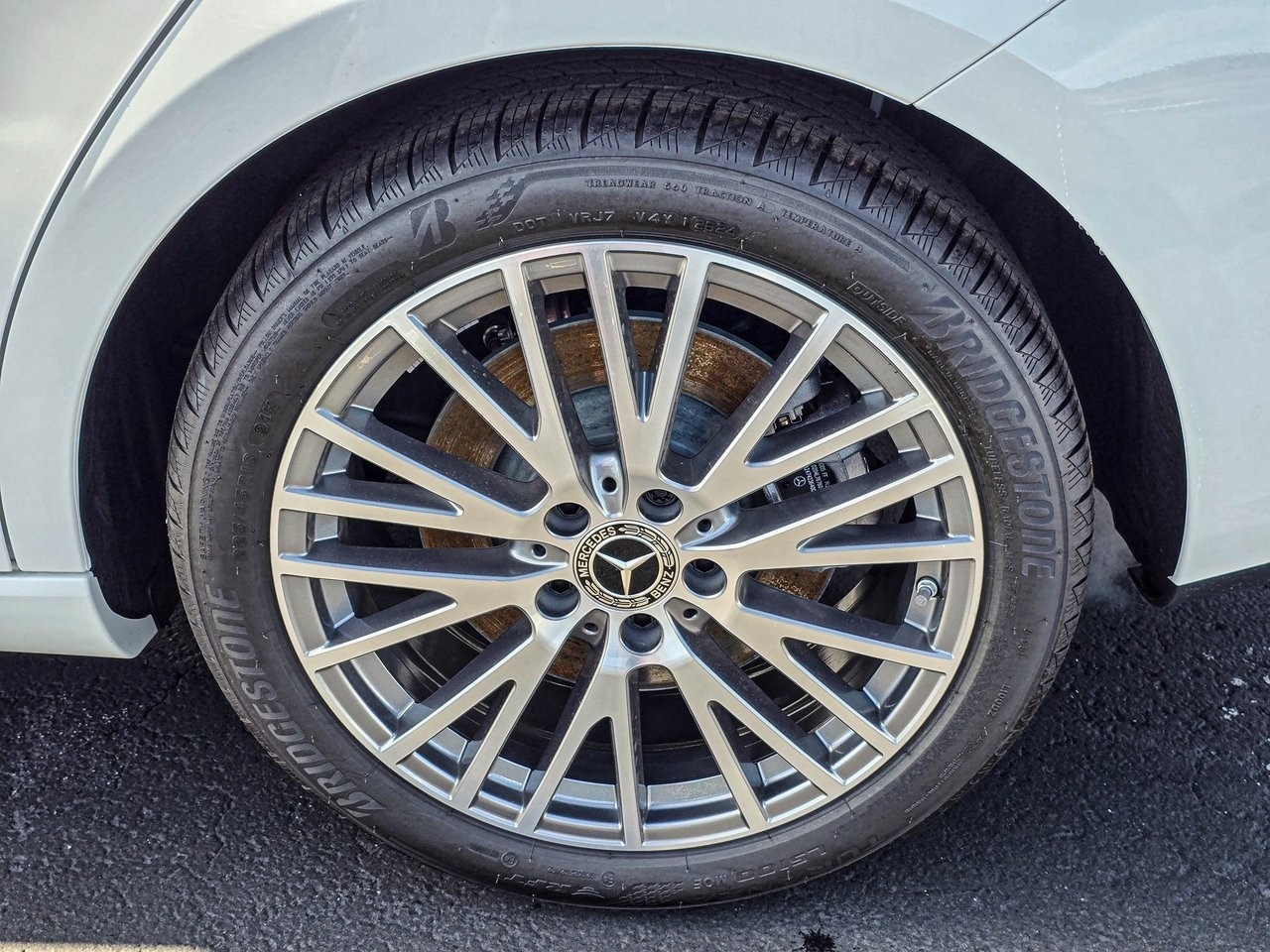 C 300 4MATIC Sedan