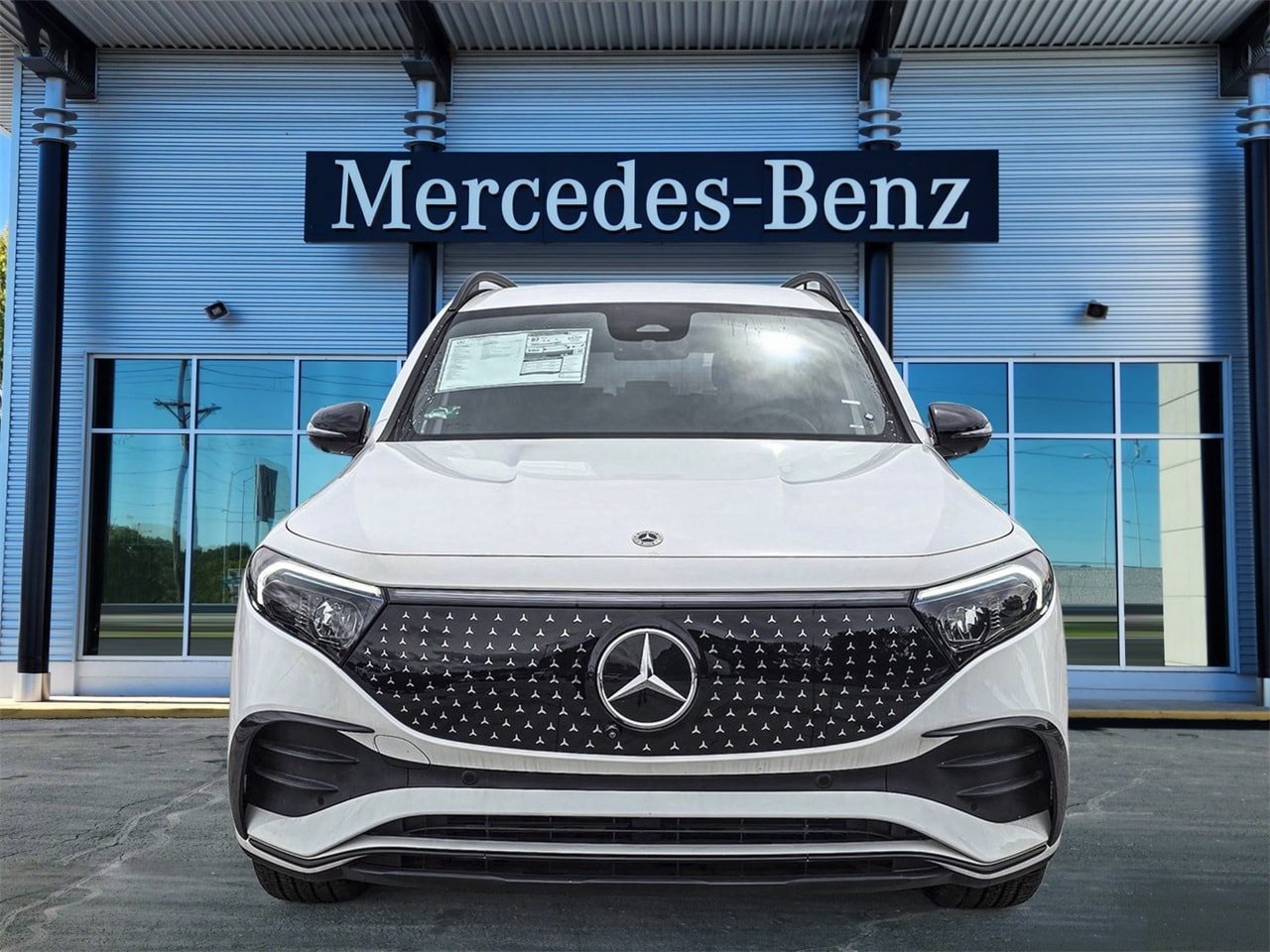 EQB 300 4MATIC SUV