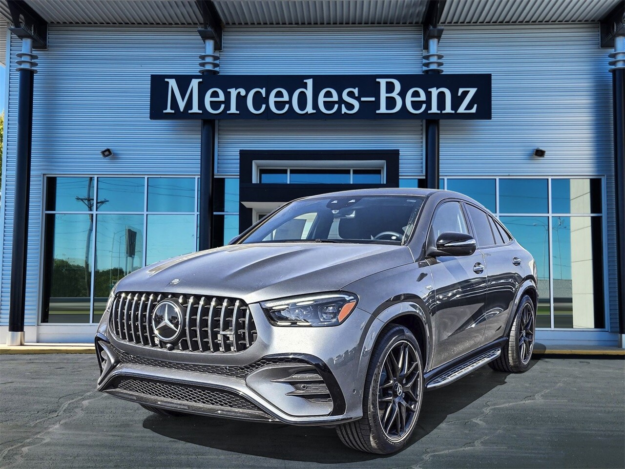 2025 Mercedes Benz GLE AMG 53 4MATIC photo 3