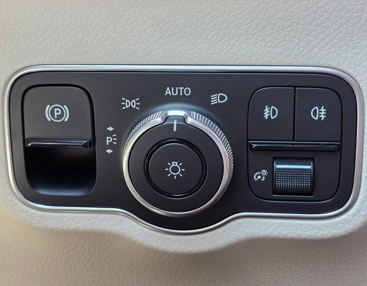 2026 Mercedes-Benz GLB GLB 250 - Photo 29