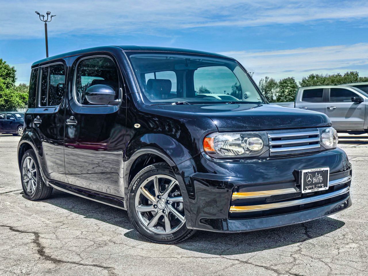 2011 Nissan Cube 1.8 S CVT's photo