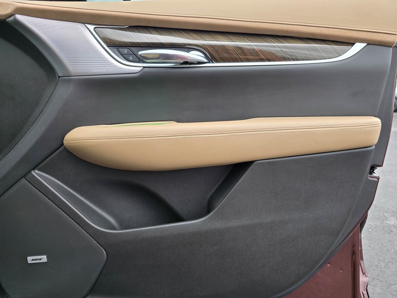 XT6 Premium Luxury