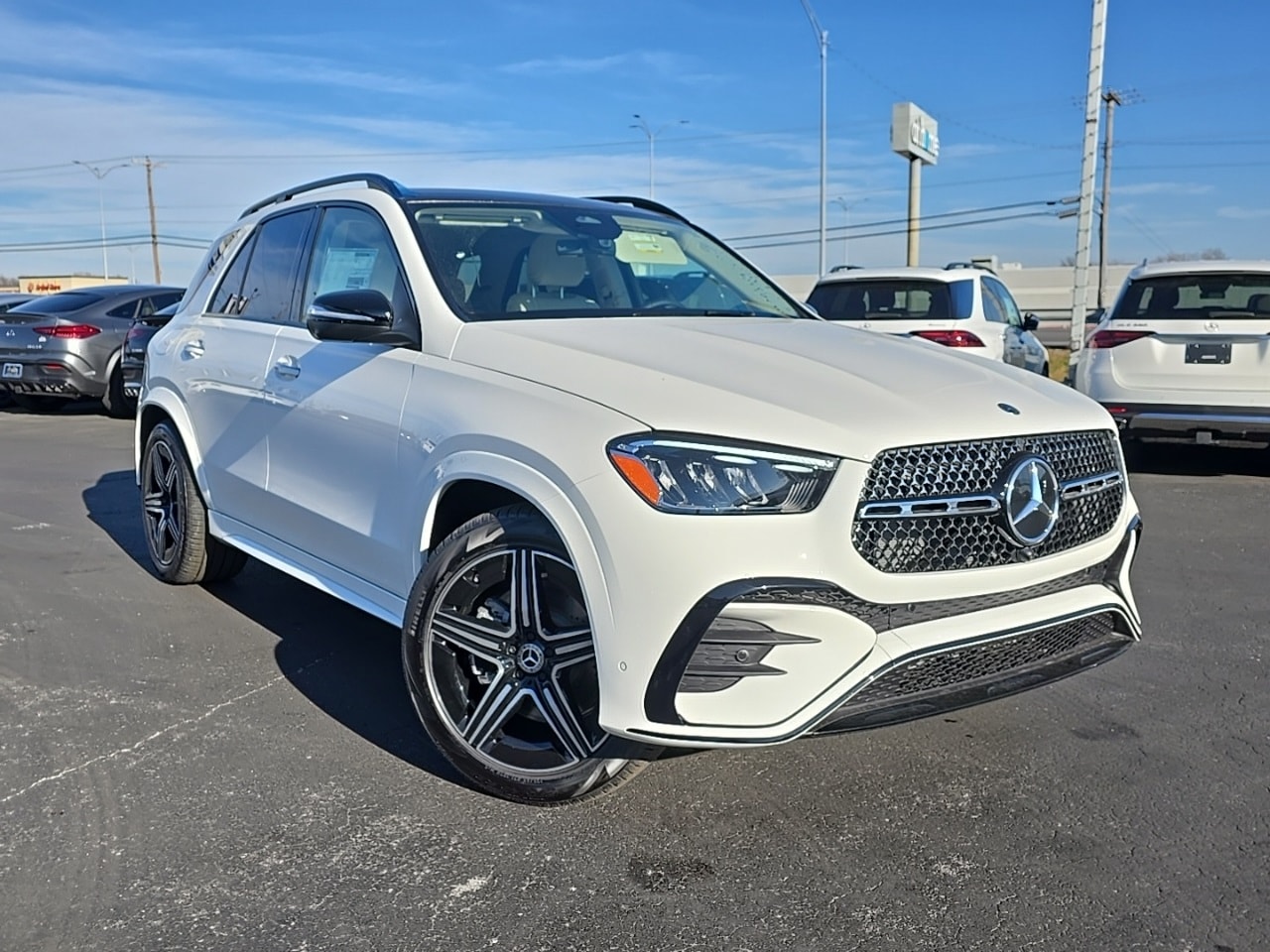 2026 Mercedes-Benz GLE GLE350's photo