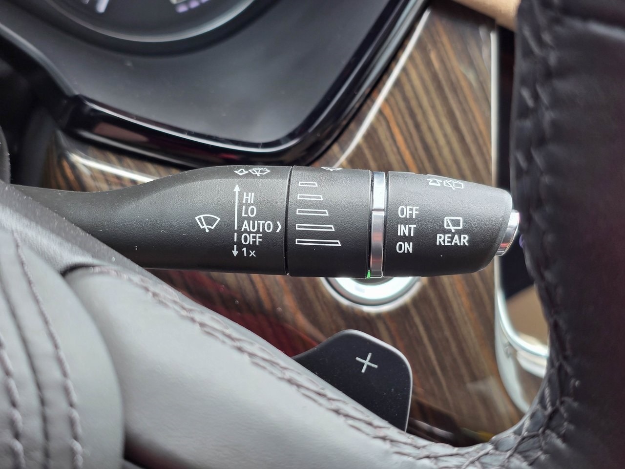 XT6 Premium Luxury
