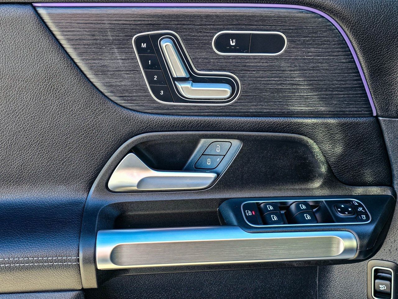 2026 Mercedes-Benz GLB GLB 250 - Photo 12