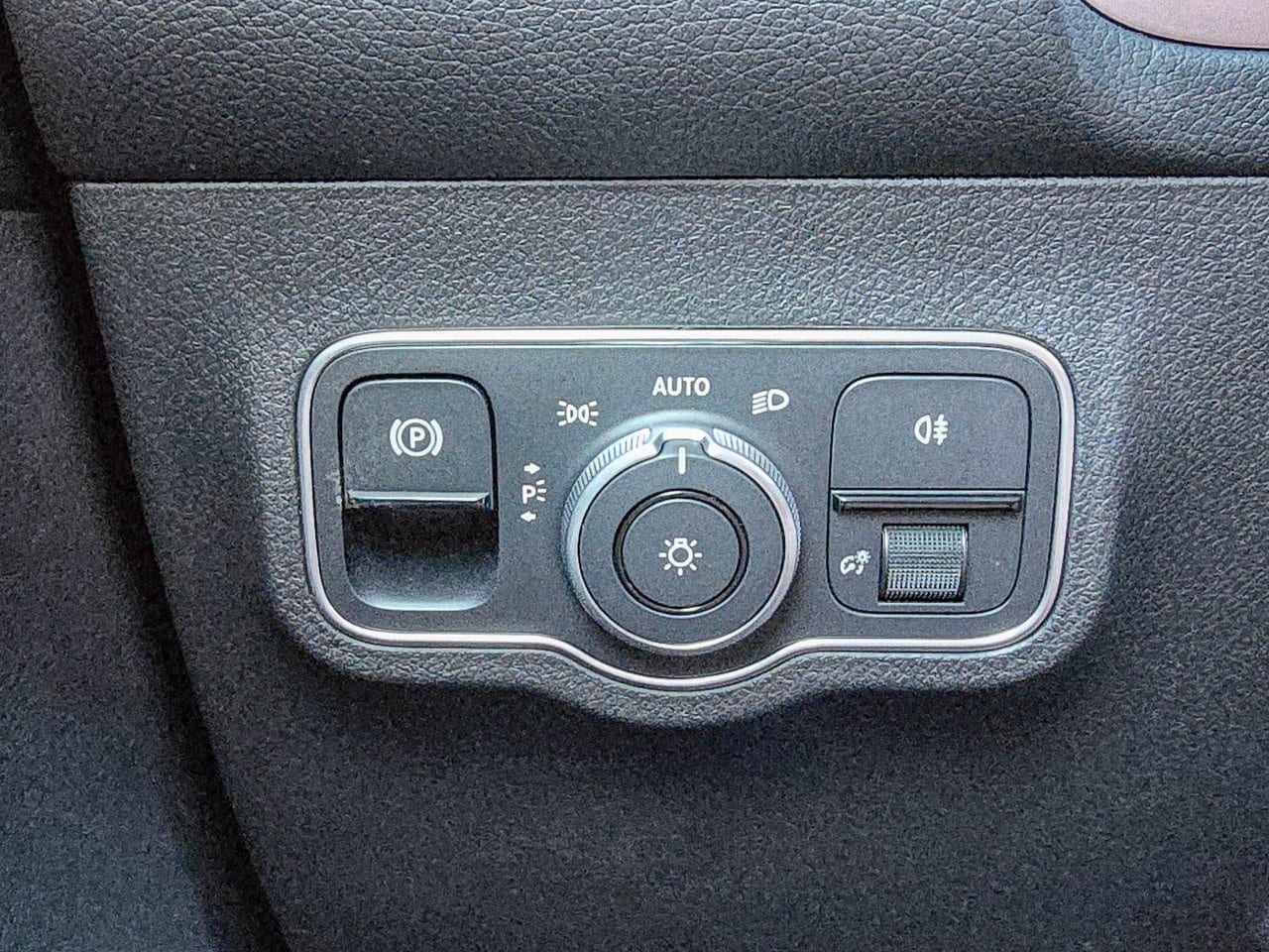 GLB 250 4MATIC SUV