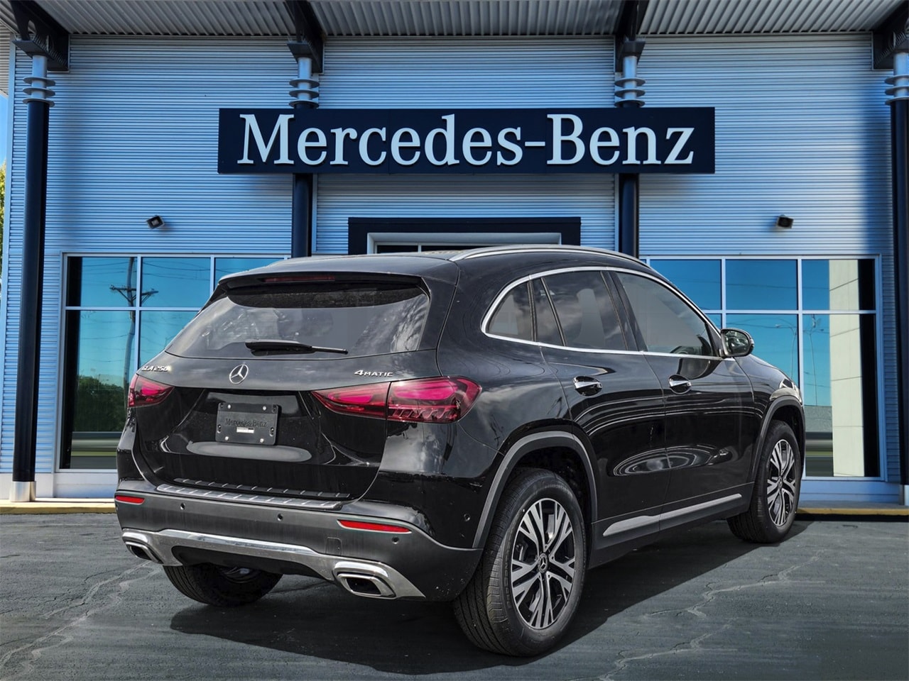 GLA 250 4MATIC SUV