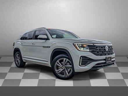 2024 Volkswagen Atlas Cross Sport 2.0T SEL R-Line SUV