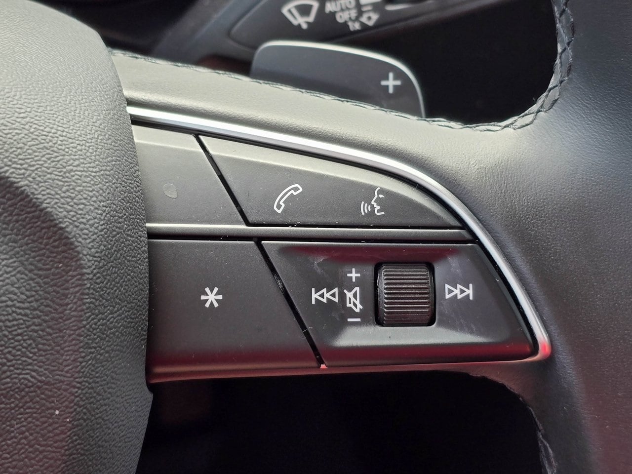 Q8 Premium Plus 55 TFSI quattro
