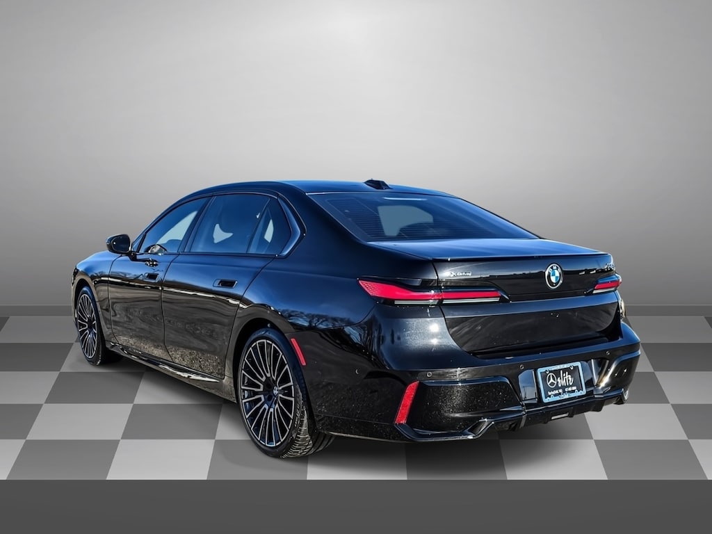 Used 2025 BMW 740i 740i xDrive Sedan