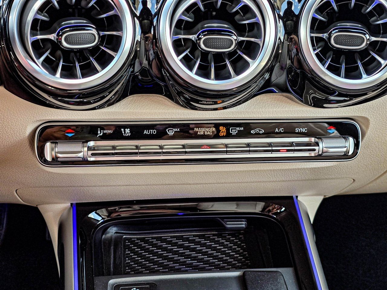 2026 Mercedes-Benz GLB GLB 250 - Photo 20