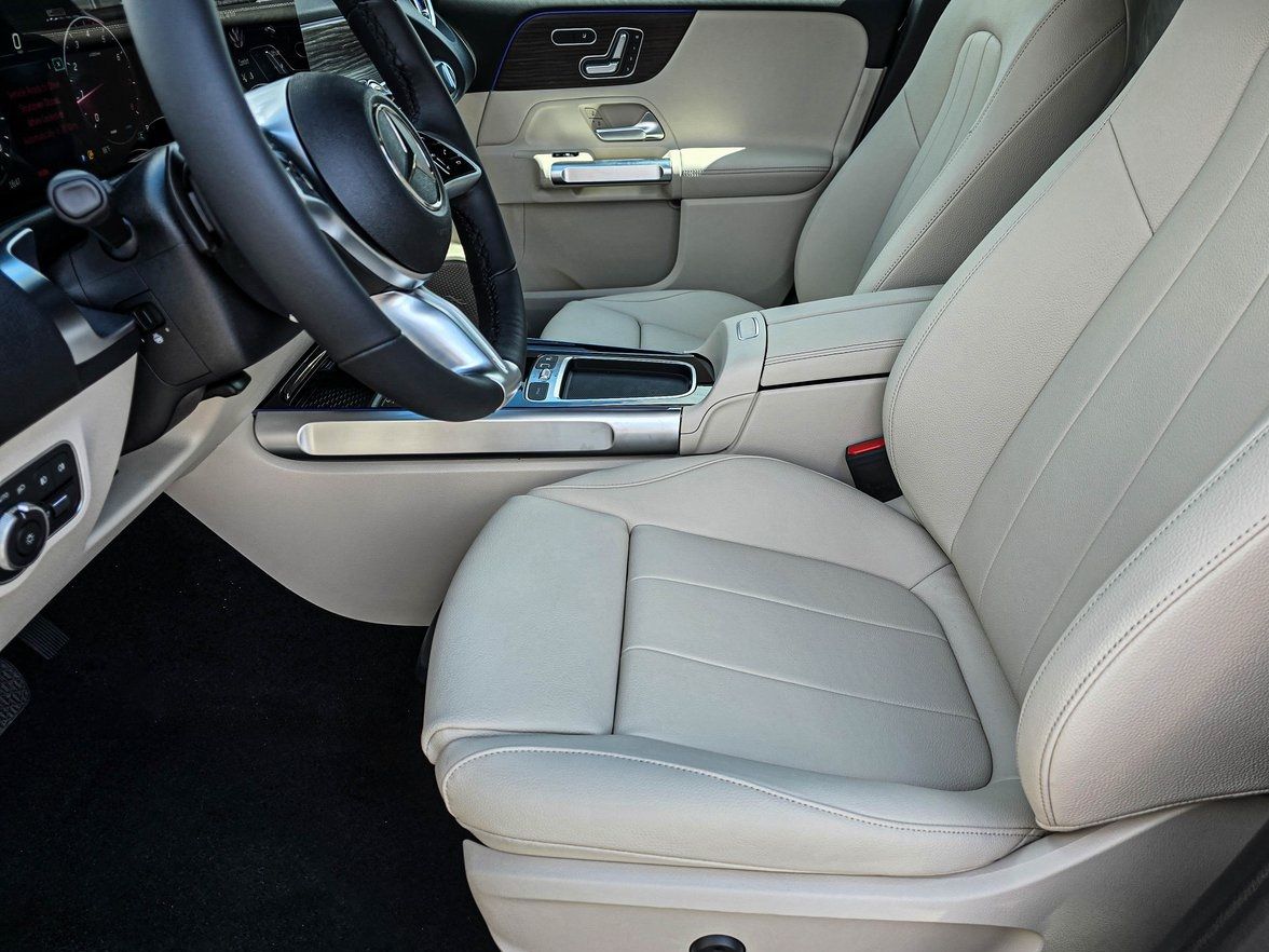 2026 Mercedes-Benz GLB GLB 250 - Photo 11