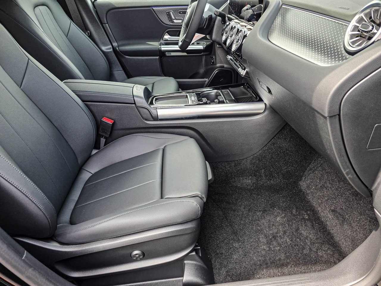 GLA 250 4MATIC SUV
