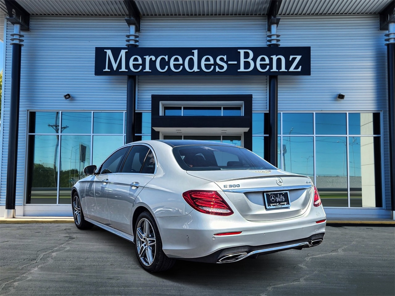 E-Class Sedan E 300
