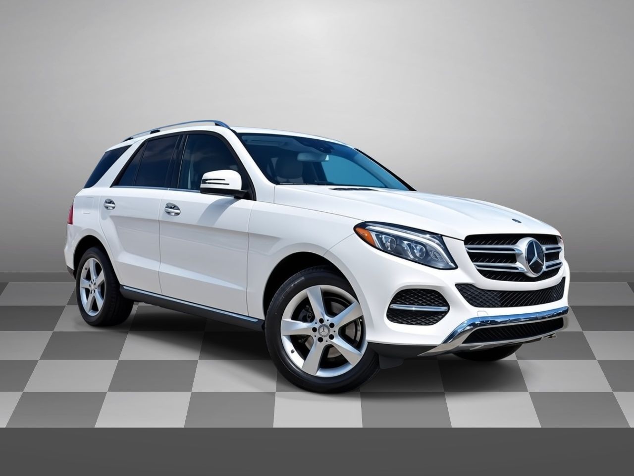 Polar White 2016 Mercedes-Benz GLE SUV / Crossover All-Wheel Drive 7-Speed Automatic