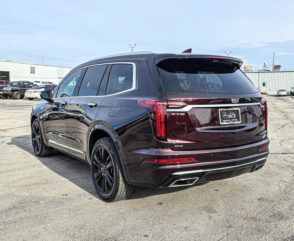 Used 2021 CADILLAC XT6 Premium Luxury SUV