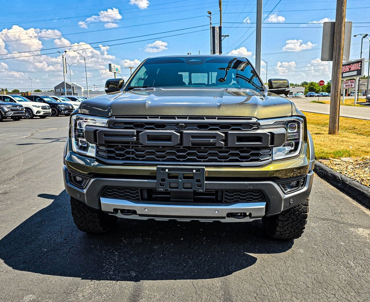 2025 Ford Ranger Raptor photo 2