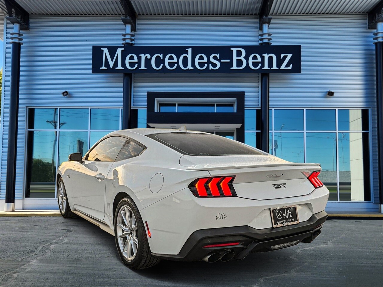 2024 Ford Mustang GT Premium photo 3