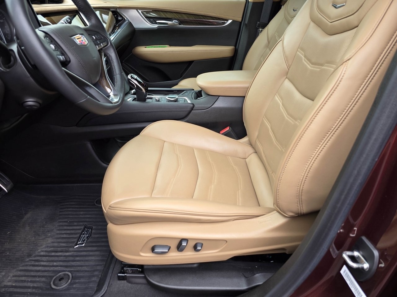 XT6 Premium Luxury