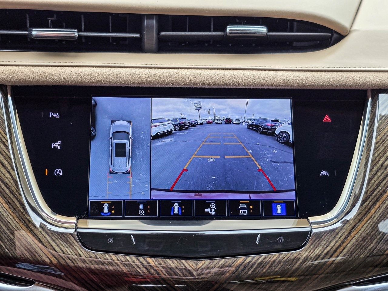 XT6 Premium Luxury