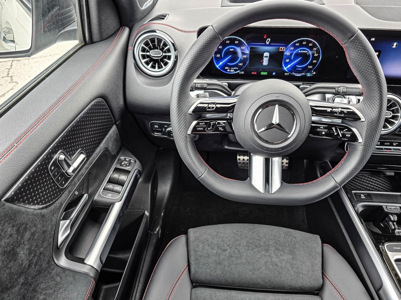 EQB 300 4MATIC SUV