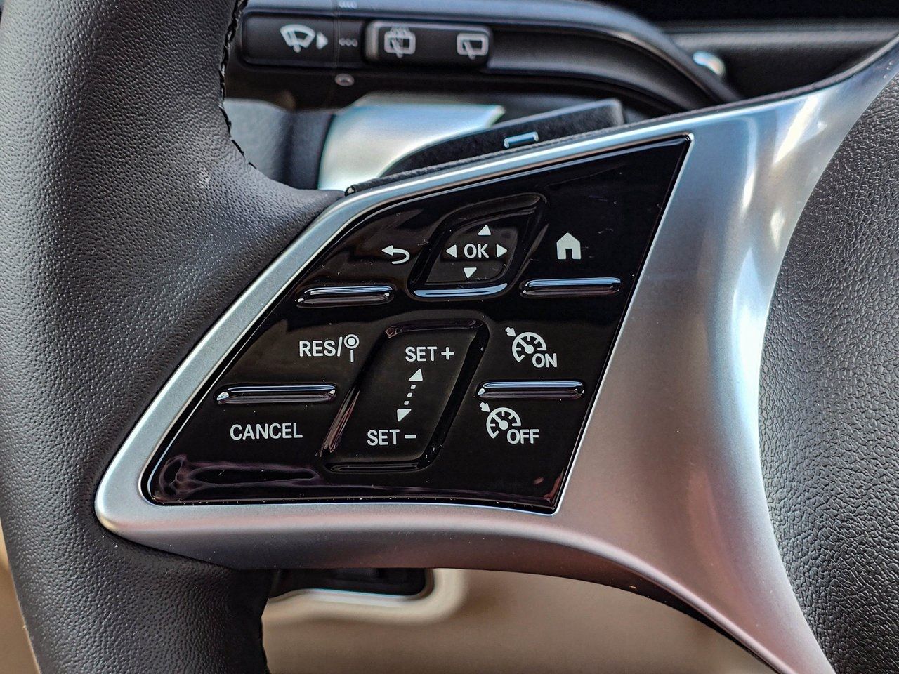 2026 Mercedes-Benz GLB GLB 250 - Photo 24