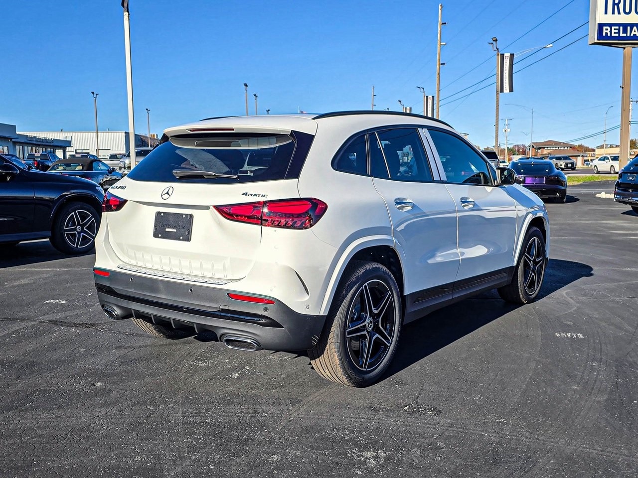 GLA 250 4MATIC SUV