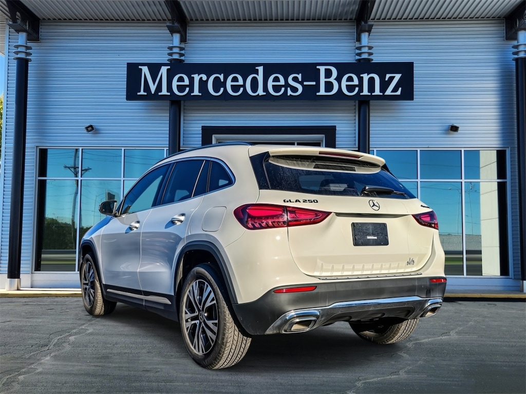 New 2025 Mercedes-Benz GLA 250 4MATIC SUV