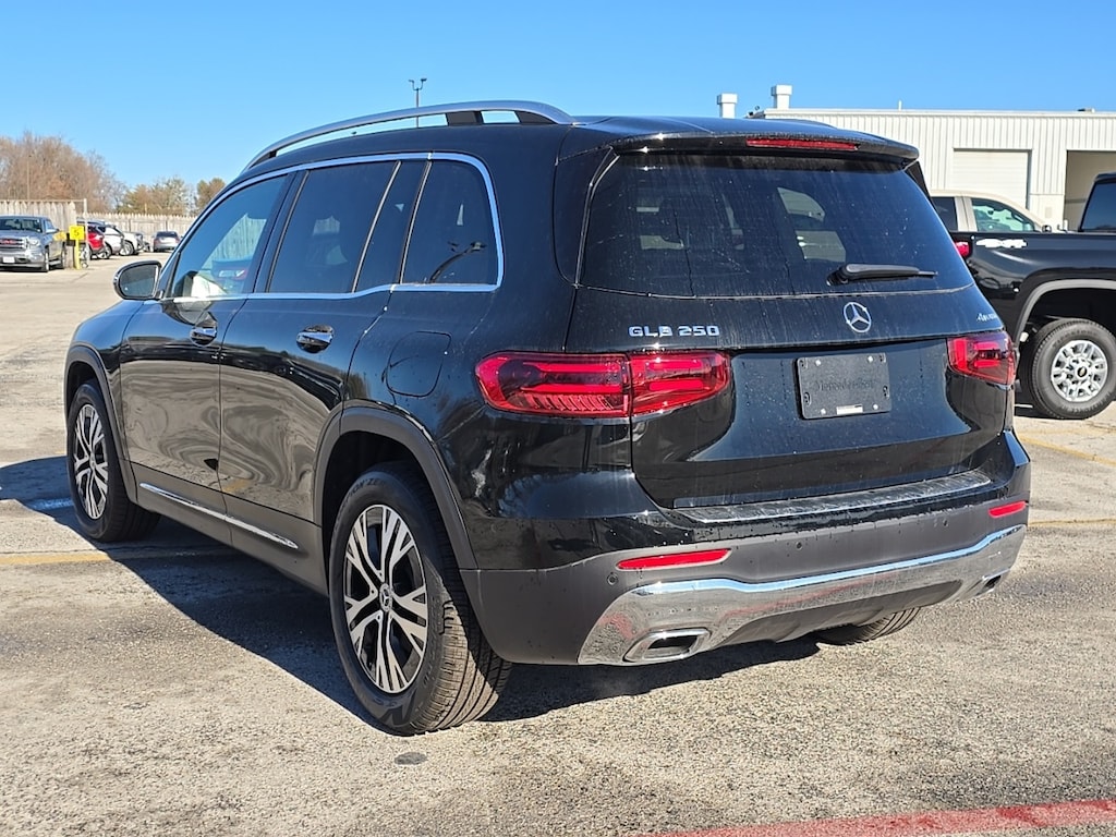 New 2026 Mercedes-Benz GLB 250 4MATIC SUV