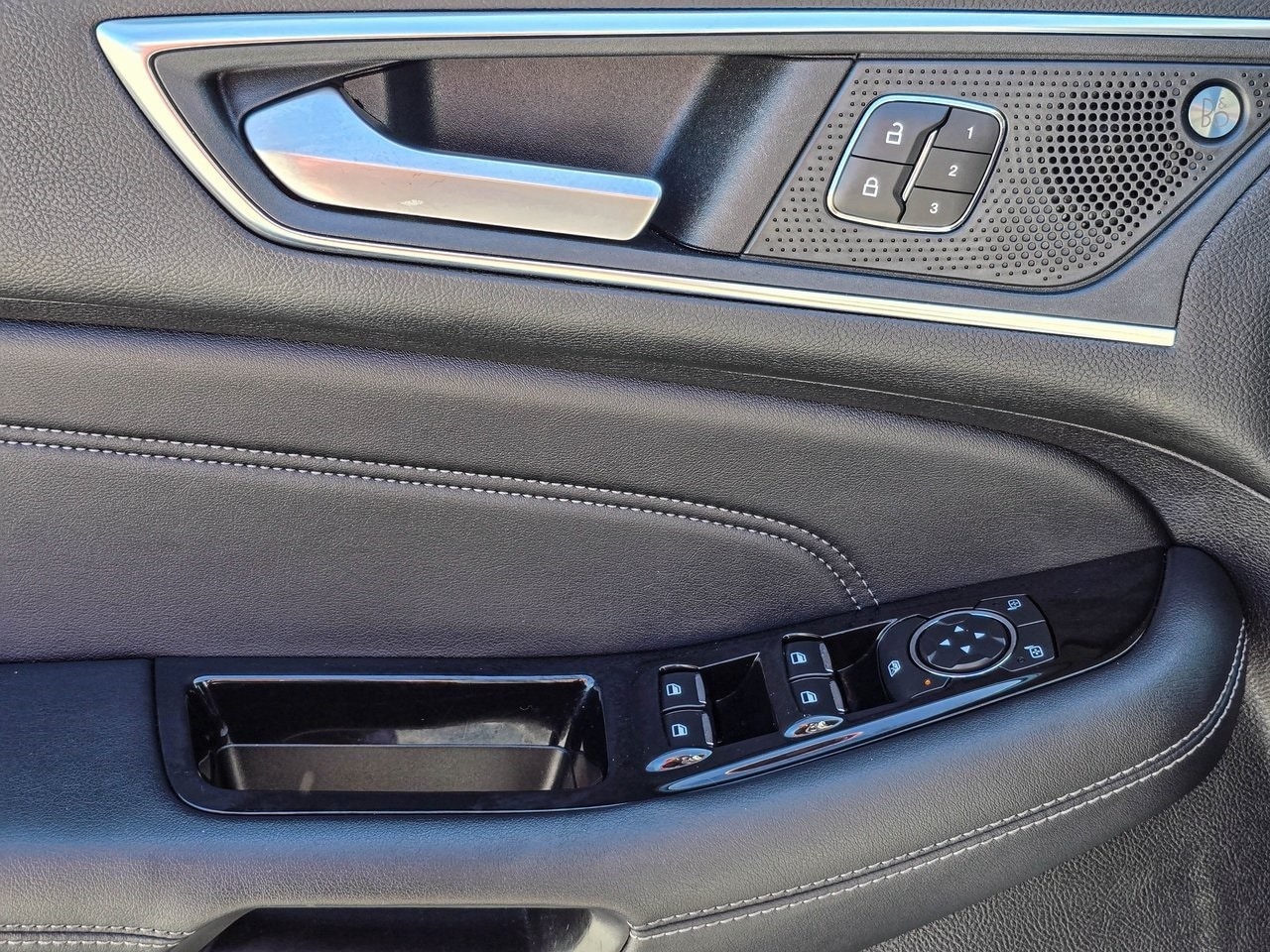 Edge Titanium