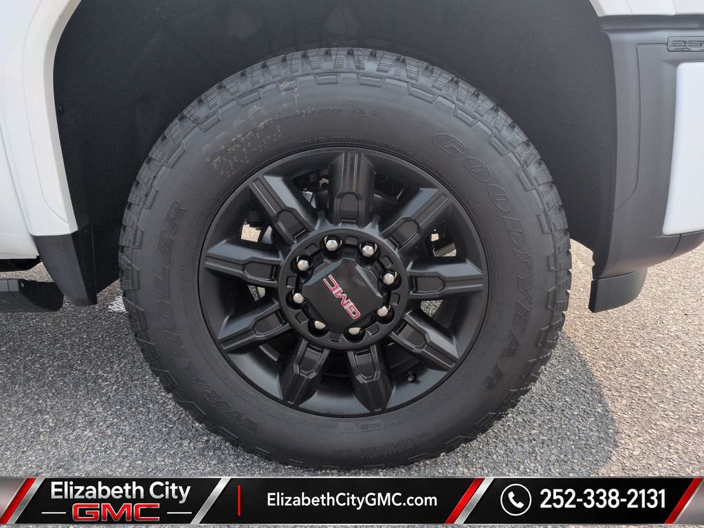 2026 GMC Sierra 2500HD AT4 - Photo 17