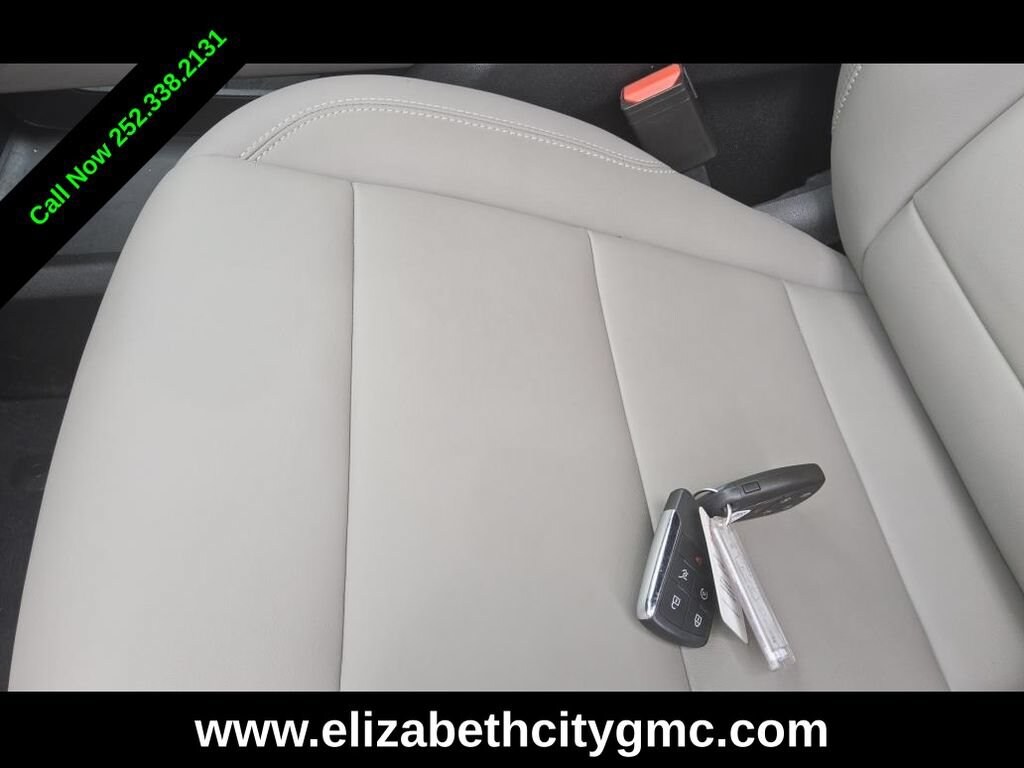 Used 2026 GMC Acadia Elevation SUV