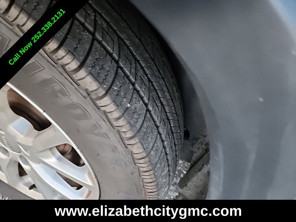 Used 2015 Jeep Cherokee Latitude SUV