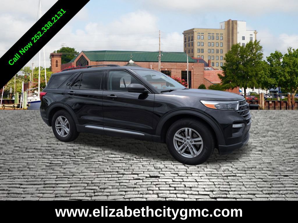 2023 Ford Explorer XLT RWD's photo