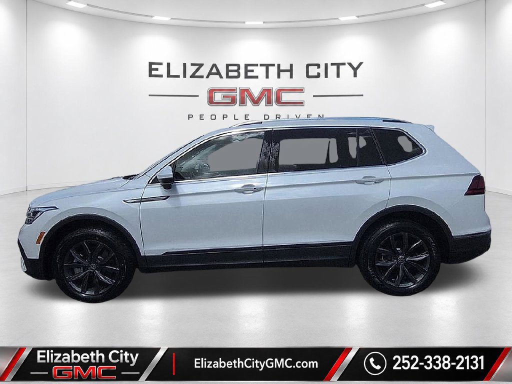 Used 2023 Volkswagen Tiguan SE SUV