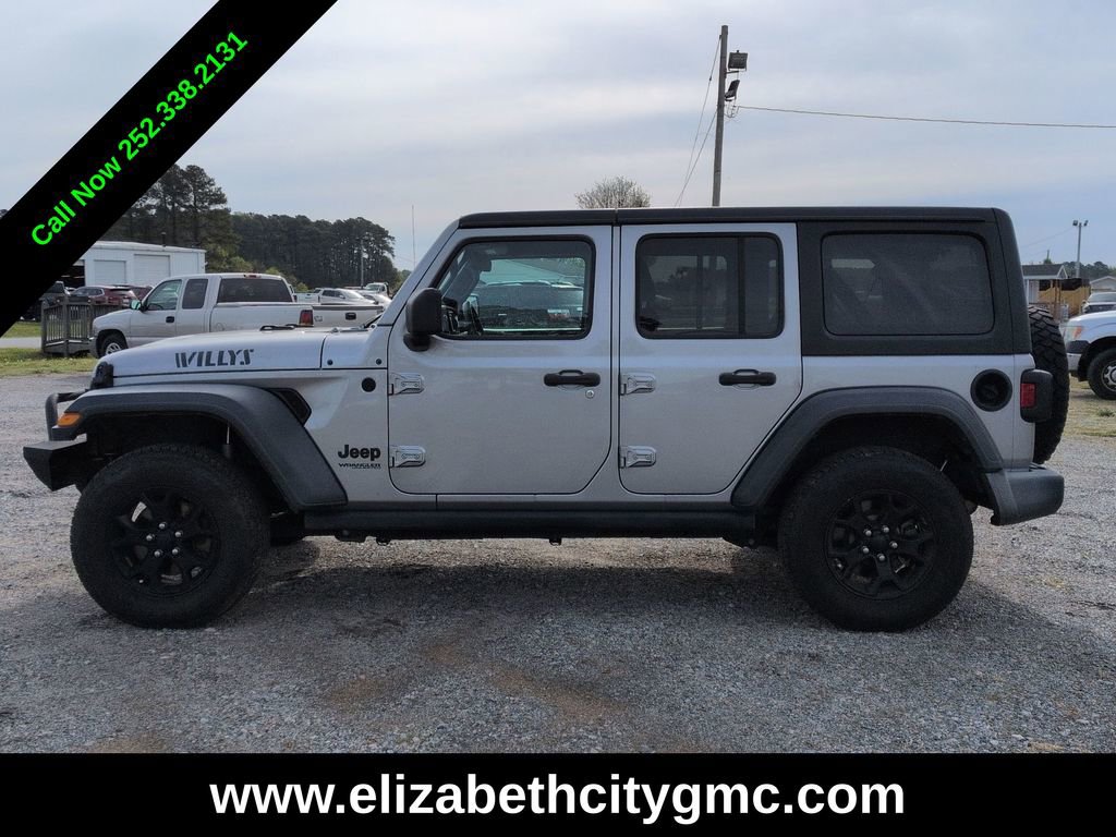 View vehicle photo 7