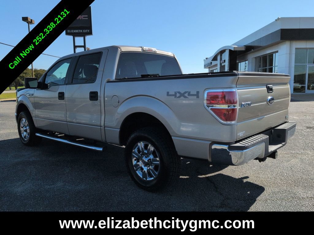 View vehicle photo 5
