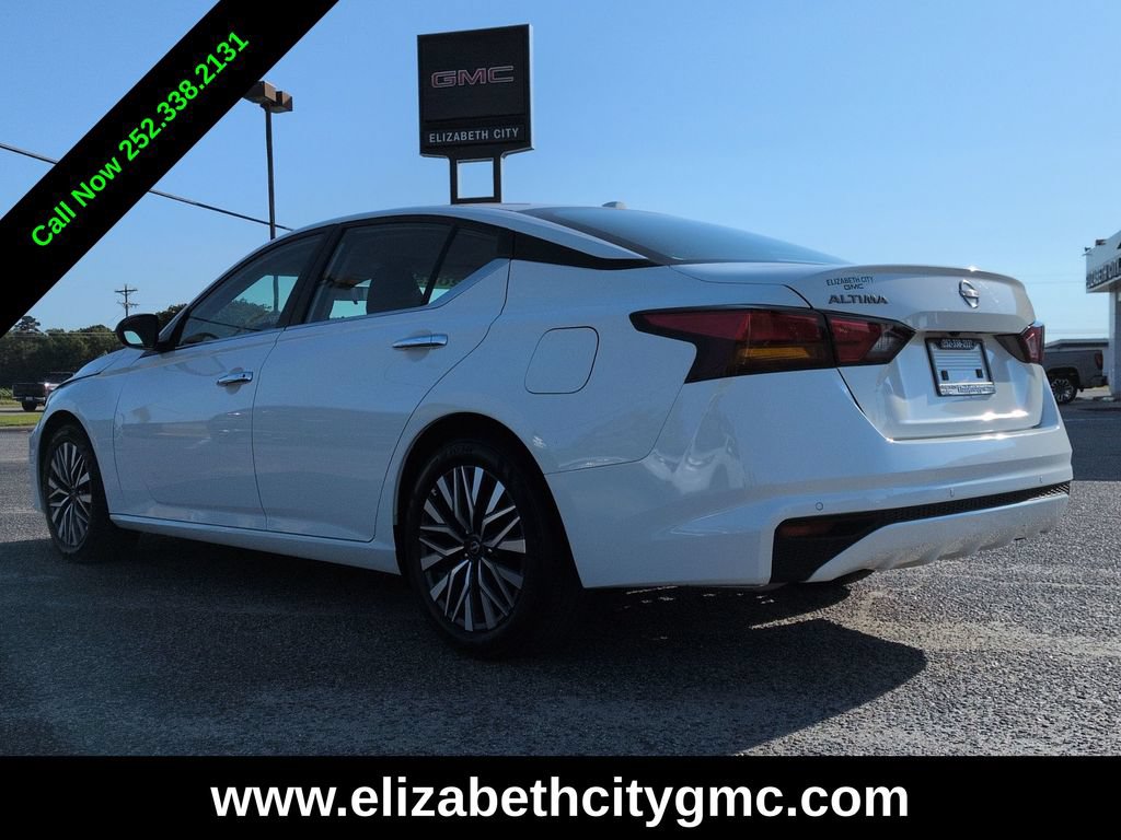 2025 Nissan Altima SV - Photo 6