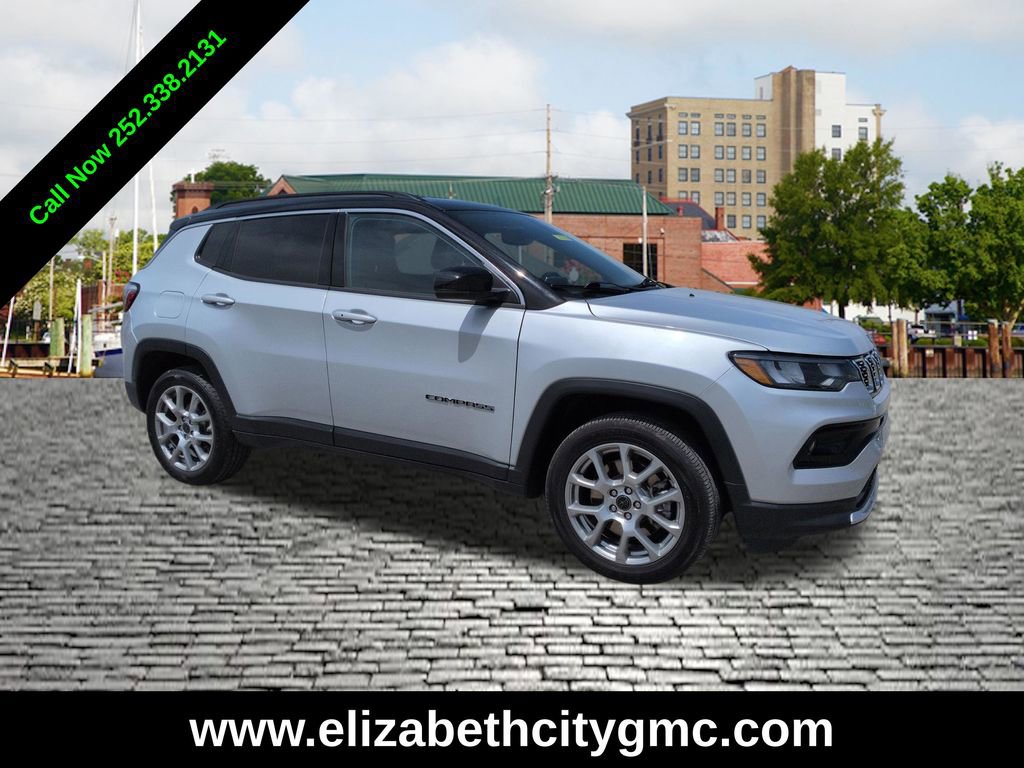 2025 Jeep Compass Limited 4X4's photo