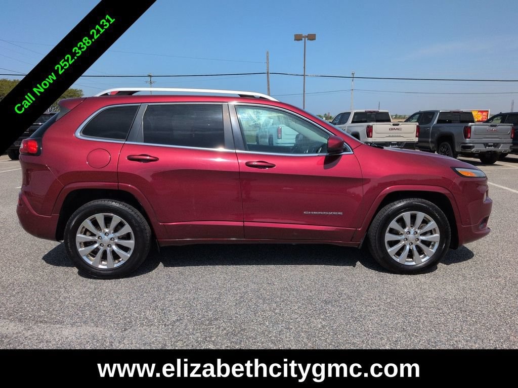 Used 2017 Jeep Cherokee Overland SUV