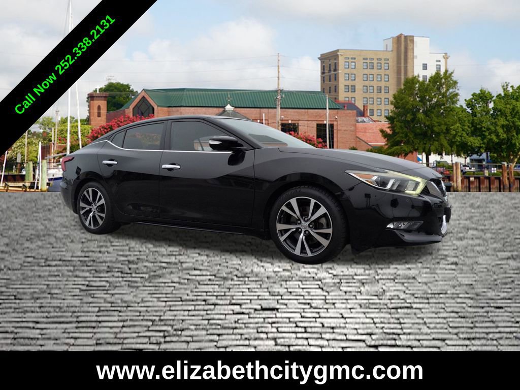 2017 Nissan Maxima Platinum's photo