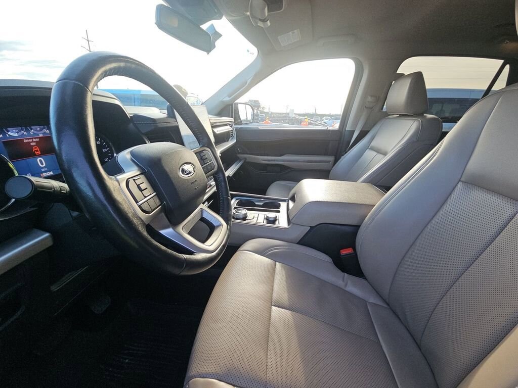 Used 2023 Ford Expedition Max XLT SUV