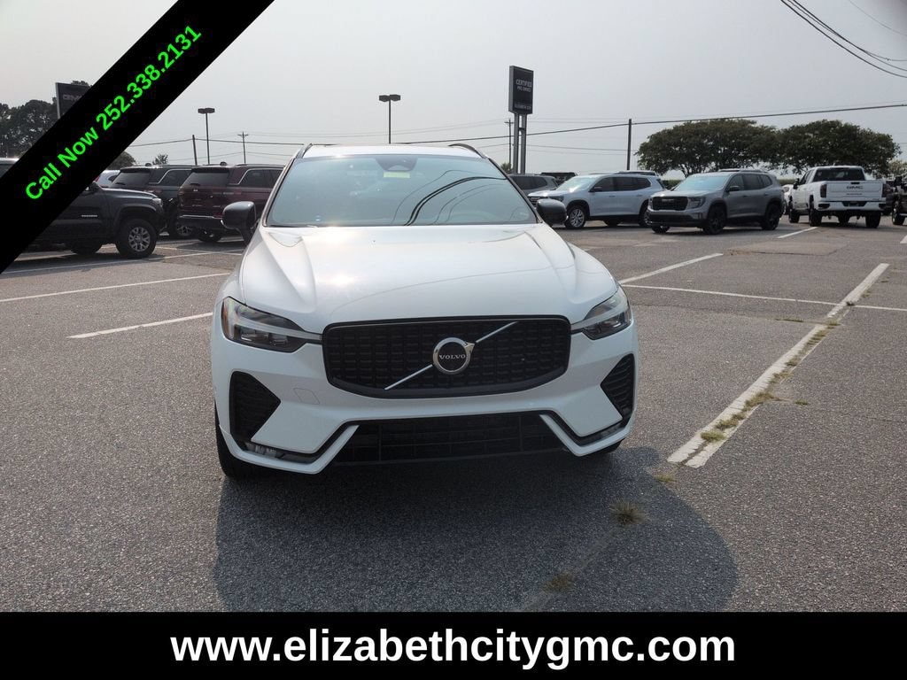 Used 2023 Volvo XC60 Plus Dark Theme SUV