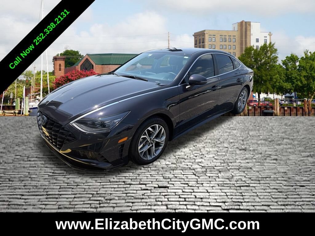 Used 2023 Hyundai Sonata SEL Sedan